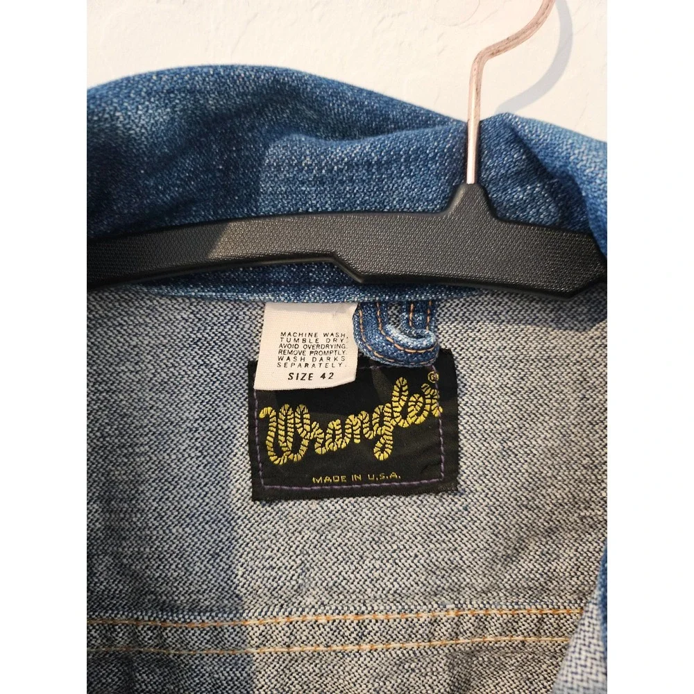 Vintage Wrangler Denim Jacket Made in USA Blue Trucker Western‎ Jean Jacket 42